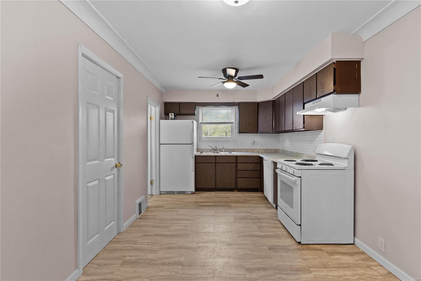 9910 N Road Fairview Heights, IL 62208 - Photo 7 of 24