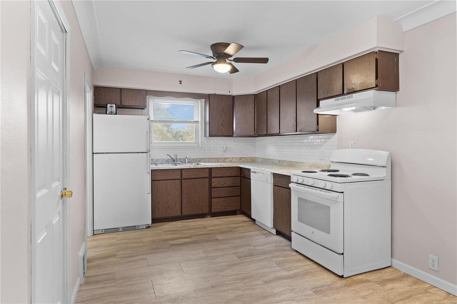 9910 N Road Fairview Heights, IL 62208 - Photo 8 of 24