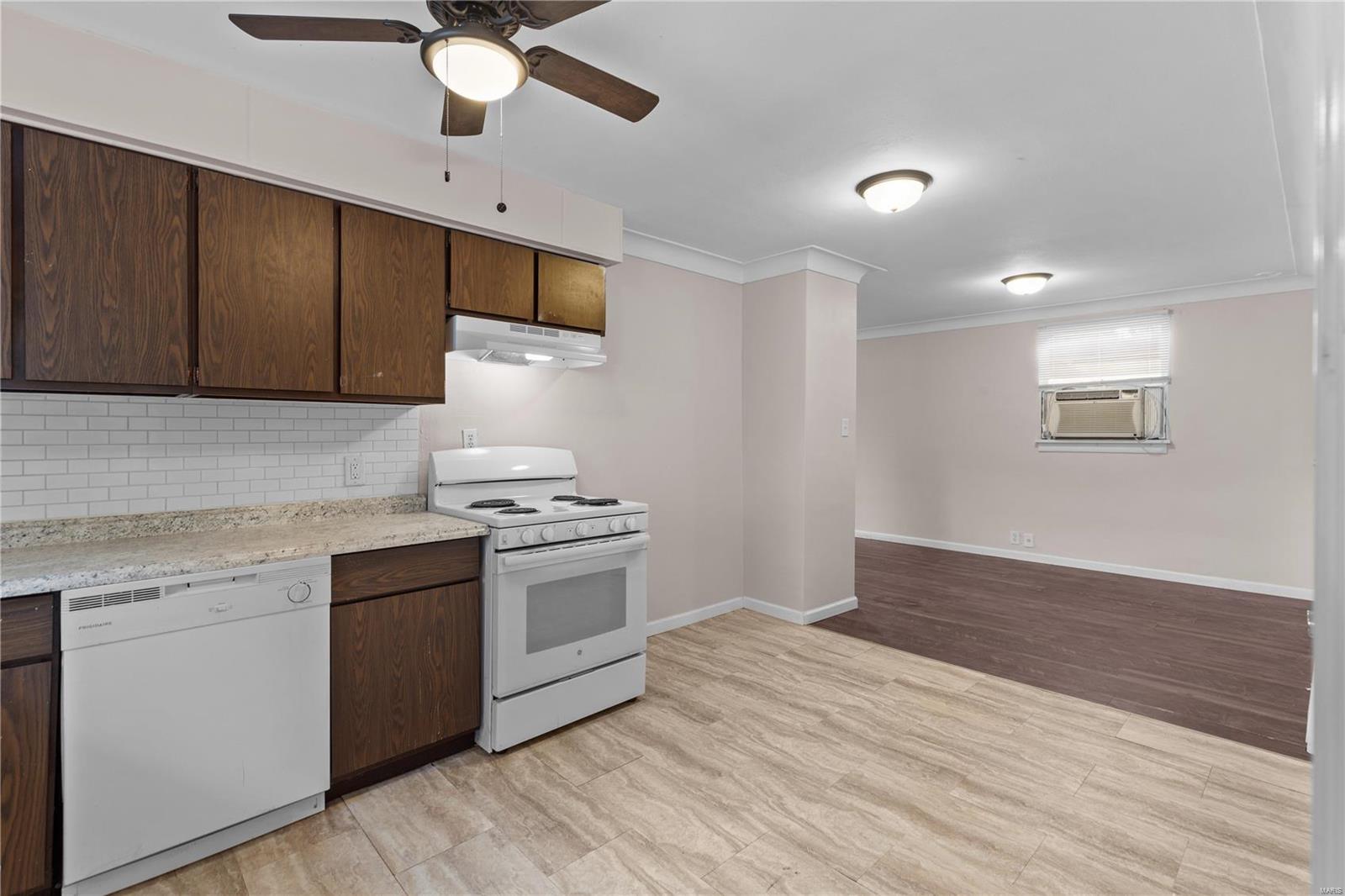 9910 N Road Fairview Heights, IL 62208 - Photo 9 of 24