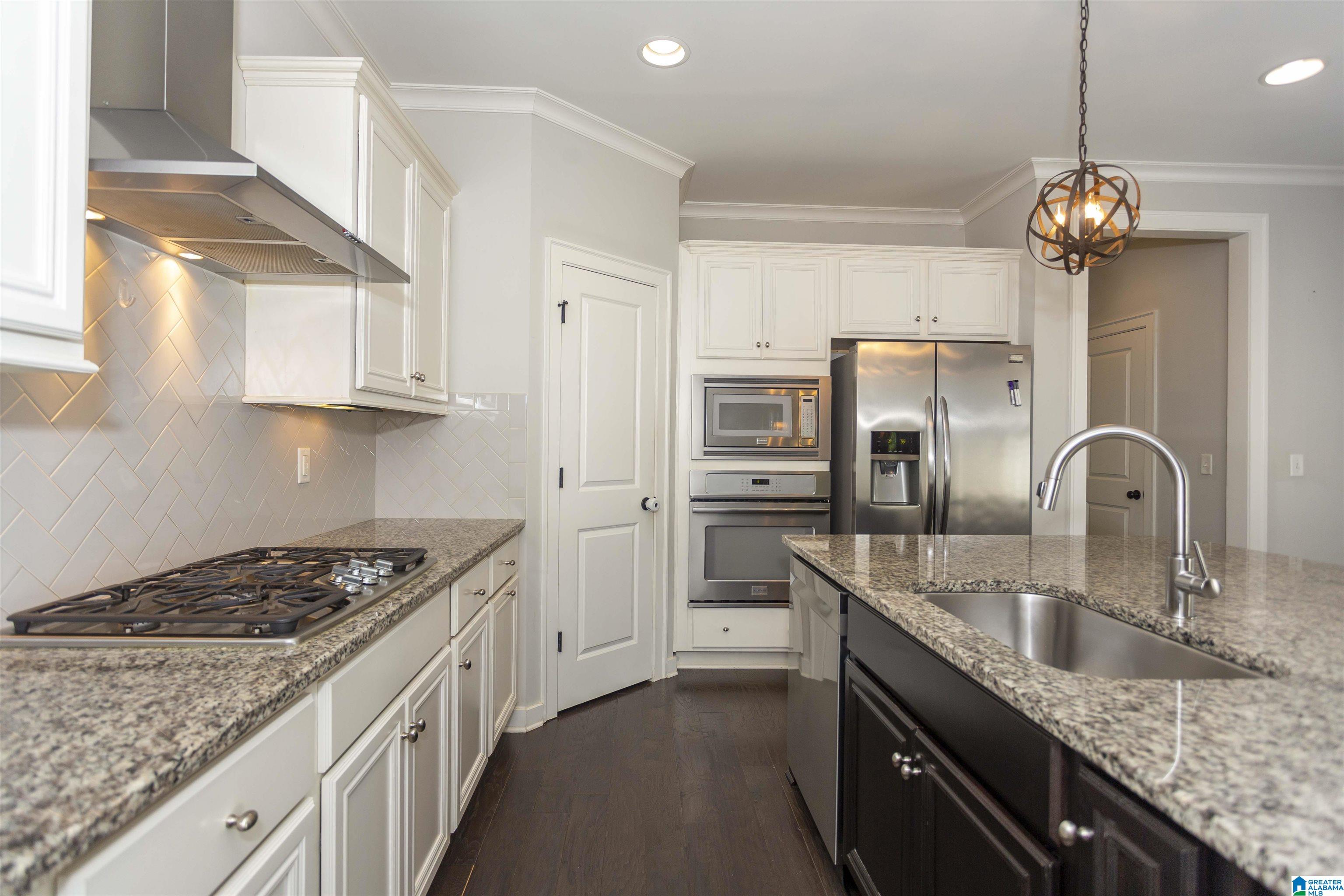 2776 Montauk Road Birmingham, AL 35226 - Photo 8 of 48