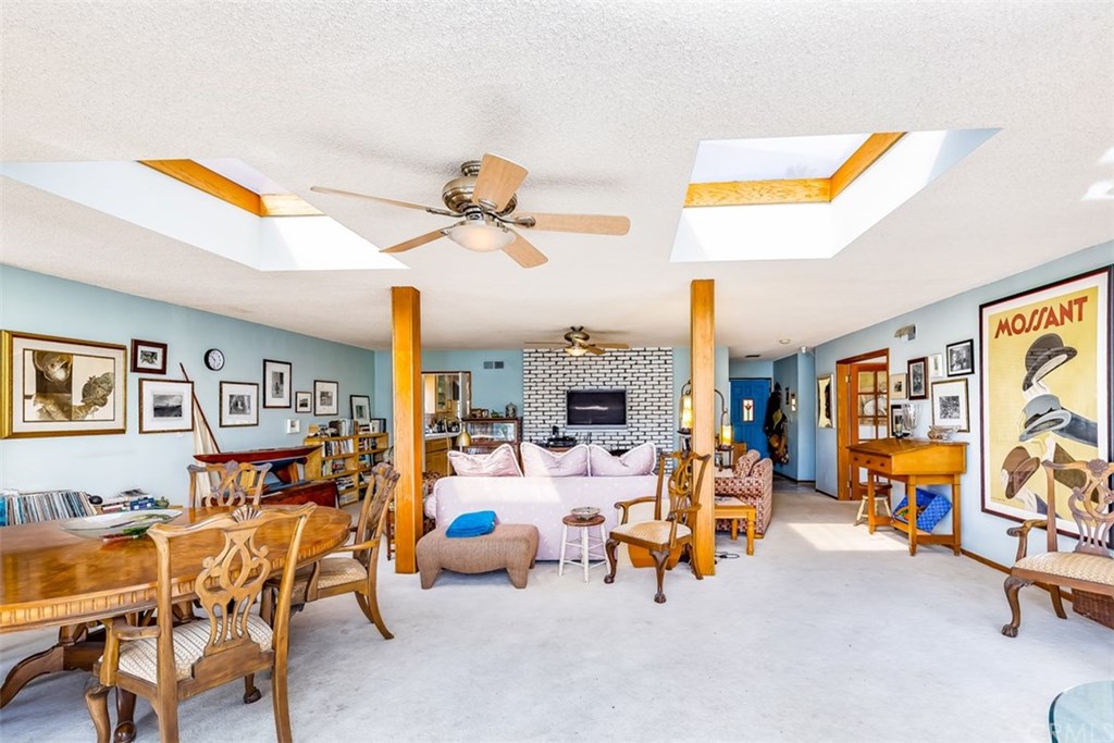 3392 Gilbert Drive Huntington Beach, CA 92649 - Photo 5 of 18