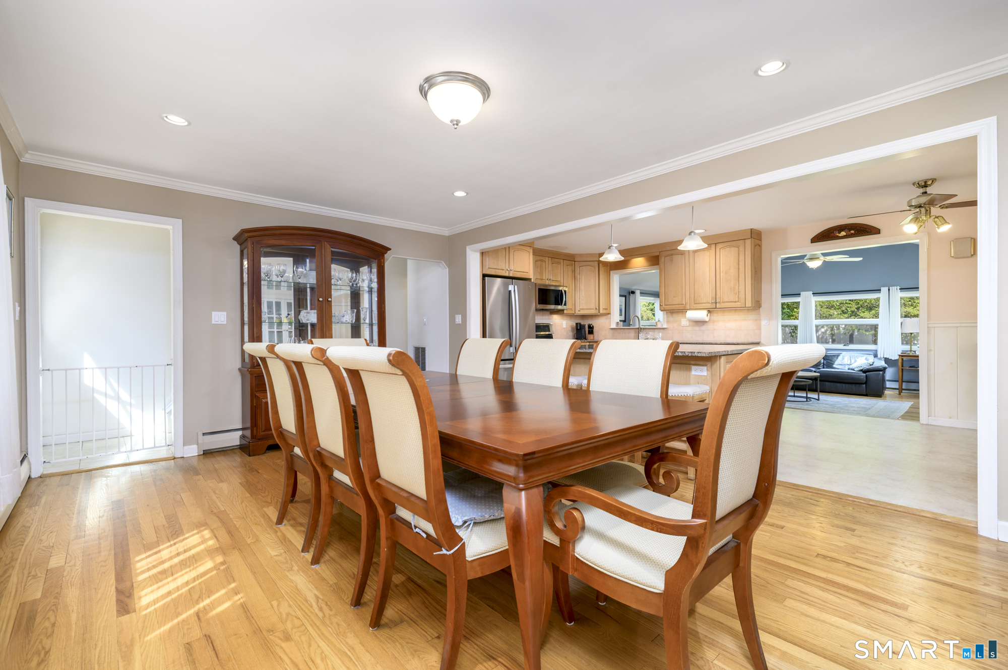 2 Thistle Road Norwalk, CT 06851 - Photo 14 of 39