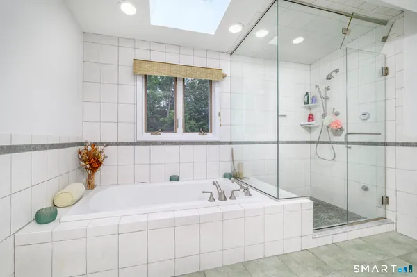 $845,000 | 2 Thistle Road, Norwalk, CT 06851