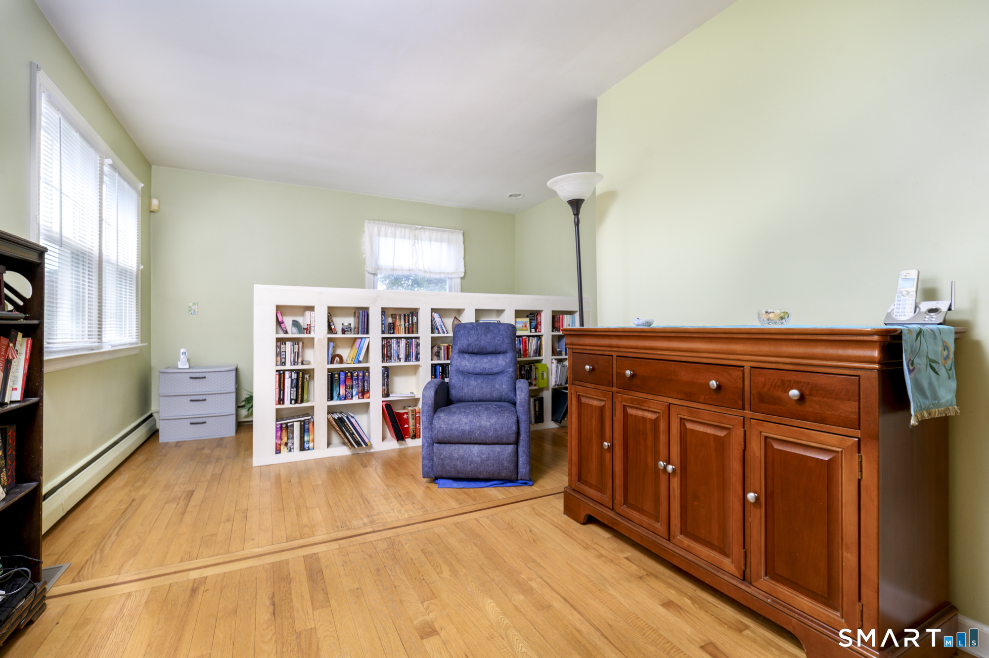 2 Thistle Road Norwalk, CT 06851 - Photo 28 of 39