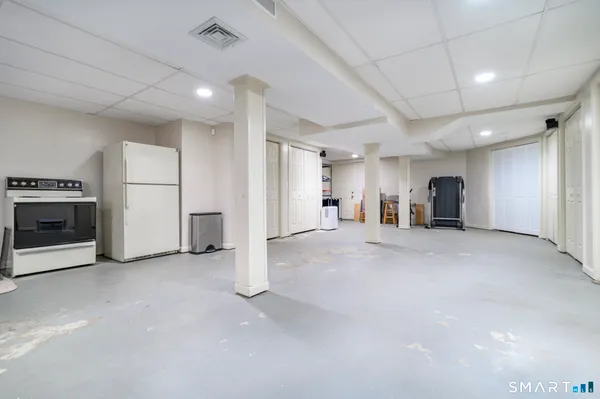 $845,000 | 2 Thistle Road, Norwalk, CT 06851