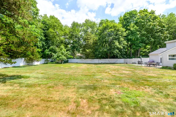 $845,000 | 2 Thistle Road, Norwalk, CT 06851