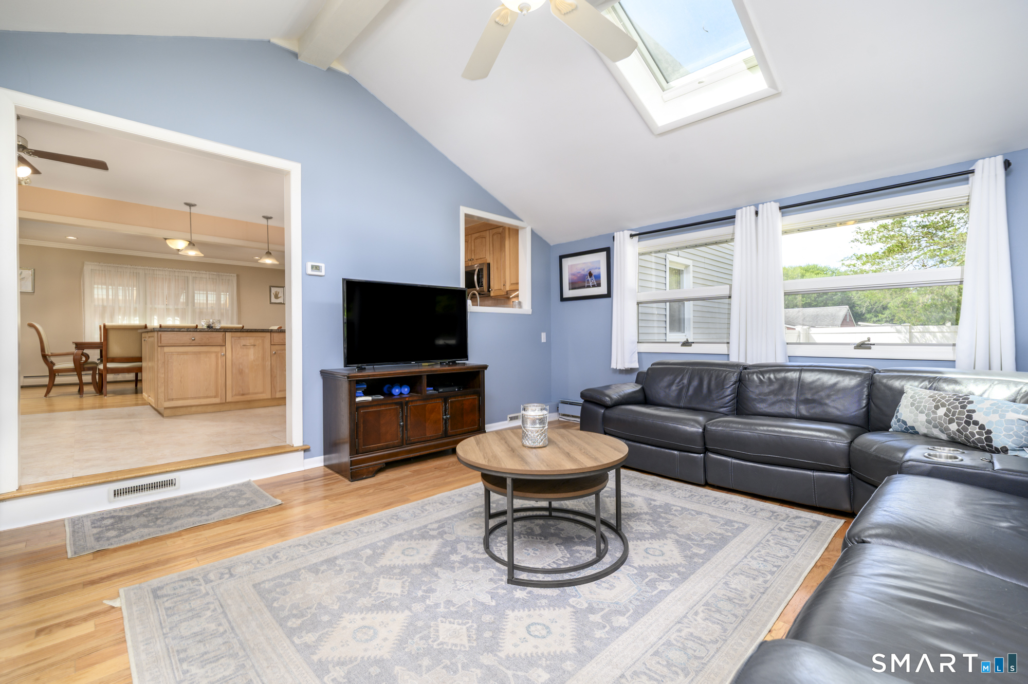 2 Thistle Road Norwalk, CT 06851 - Photo 6 of 39