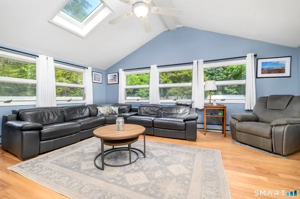 $845,000 | 2 Thistle Road, Norwalk, CT 06851