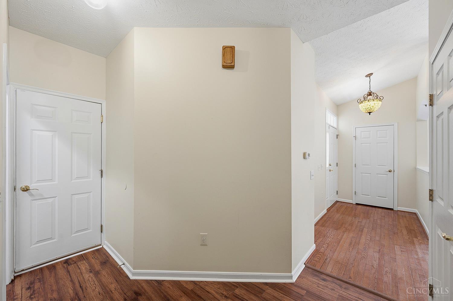 6183 Pondside Drive Maineville, OH 45039 - Photo 15 of 77