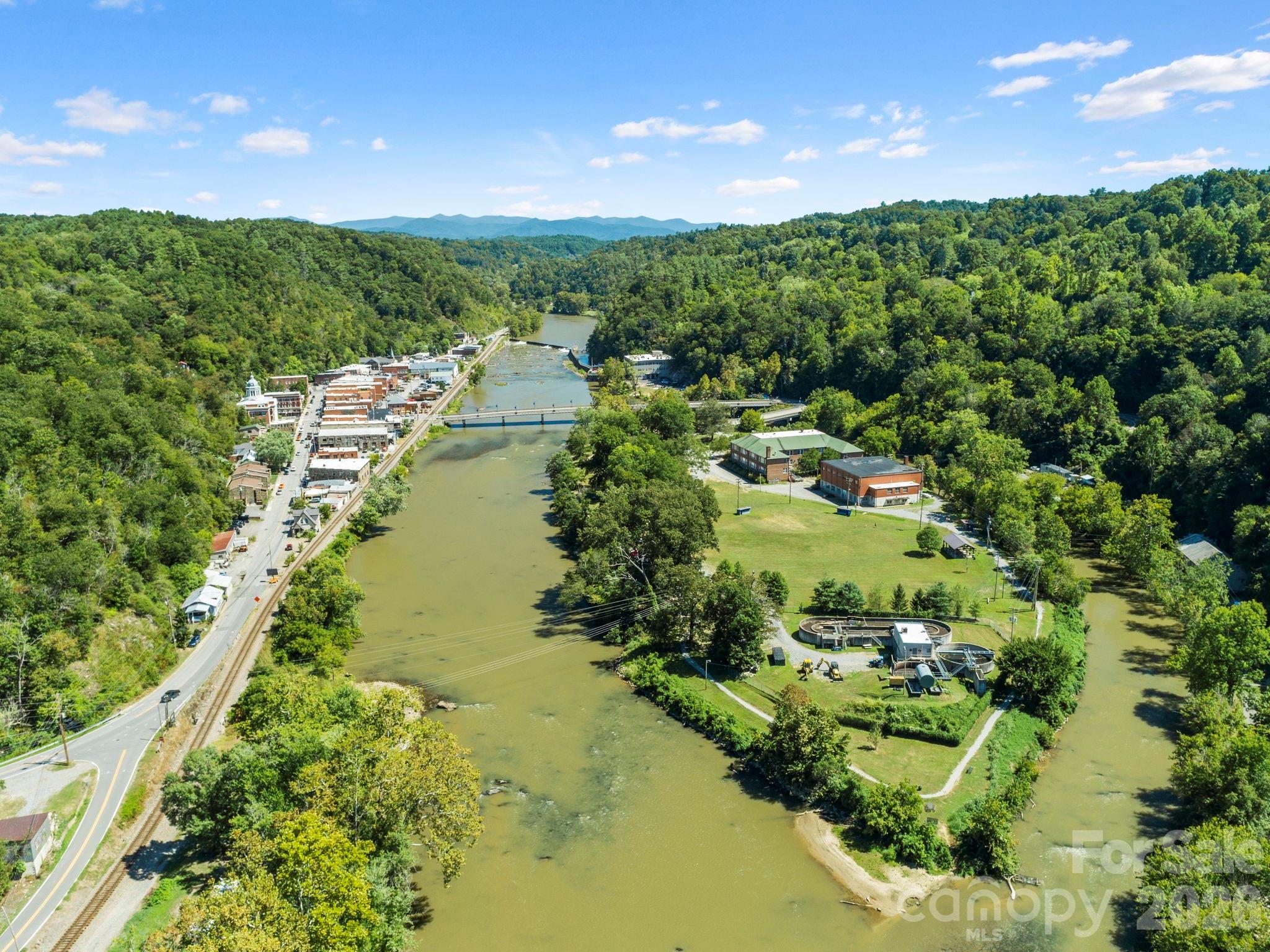 1231 Baileys Branch Road, Unit 3 Marshall, NC 28753 - Photo 38 of 40