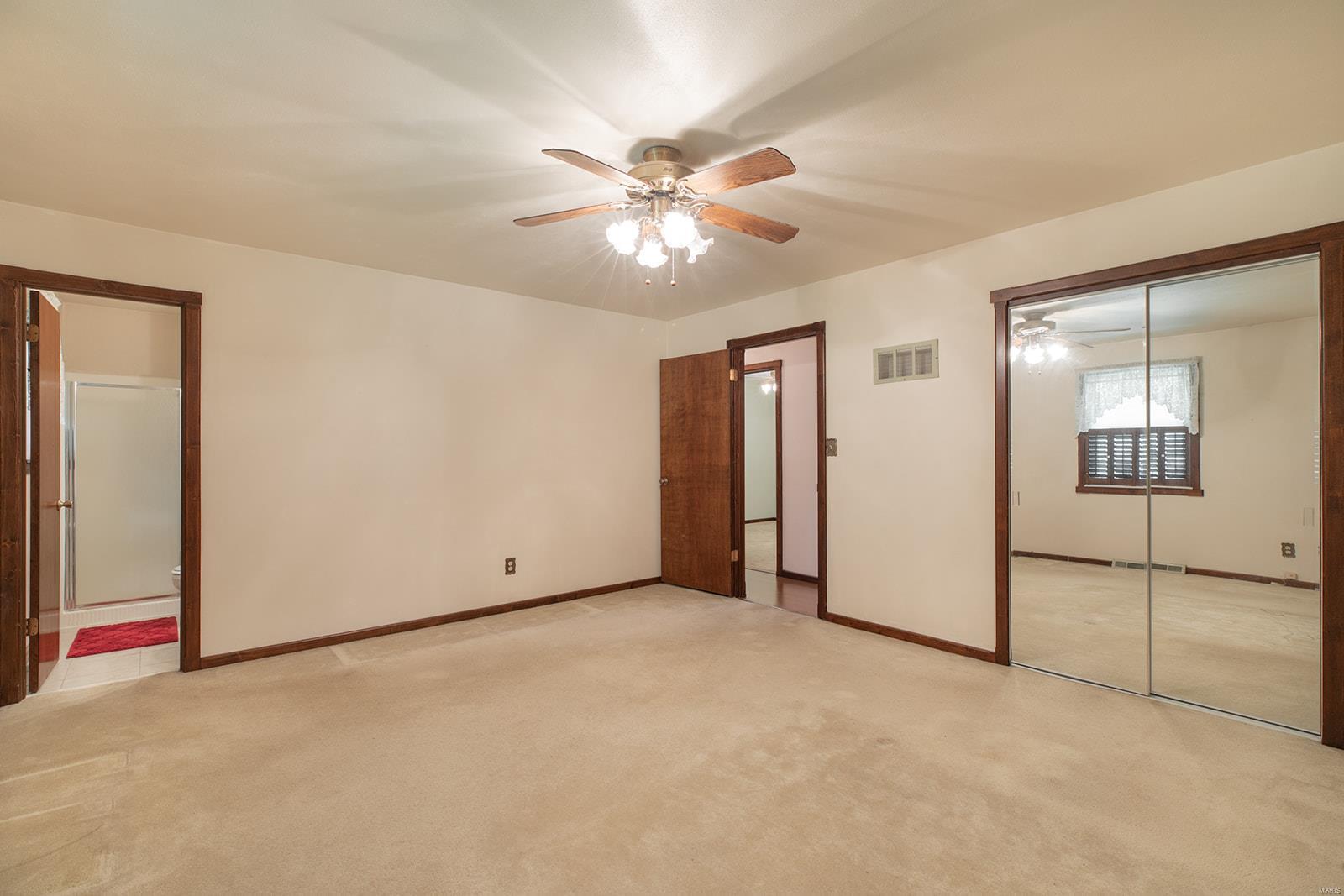 910 Long Branch Road Troy, IL 62294 - Photo 17 of 49 Gallery Image 17