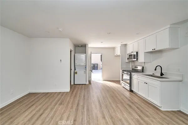 $1,650 | 8734 1/2 Ramsgate Avenue, Westchester, CA 90045