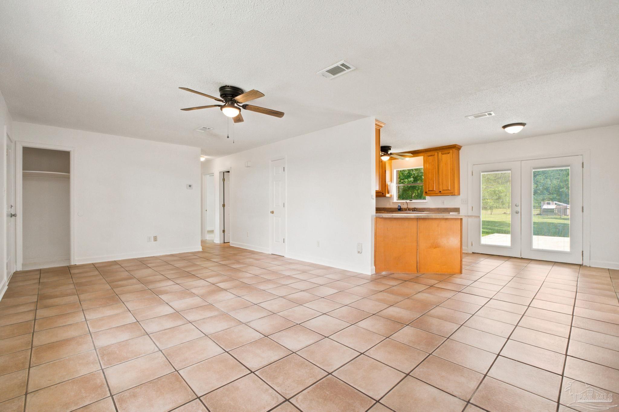 3048 Rainbow Lane Pace, FL 32571 - Photo 8 of 67