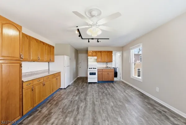 $2,400 | 42 Cook Avenue, Unit 5, Madison, NJ 07940