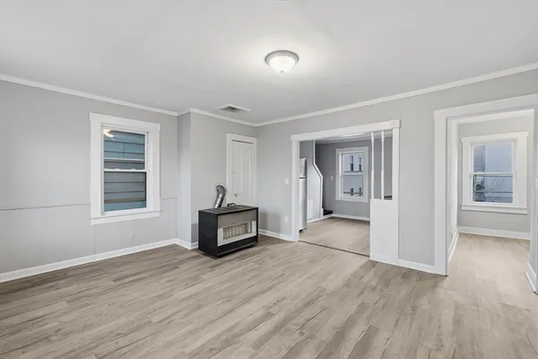 $2,100 | 255 Rodman Street, Unit 3, Fall River, MA 02721