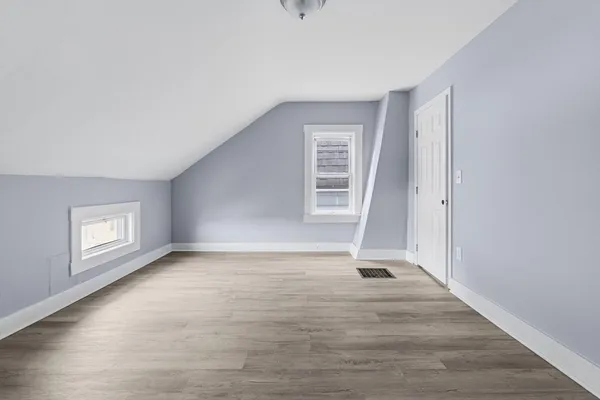 $2,100 | 255 Rodman Street, Unit 3, Fall River, MA 02721