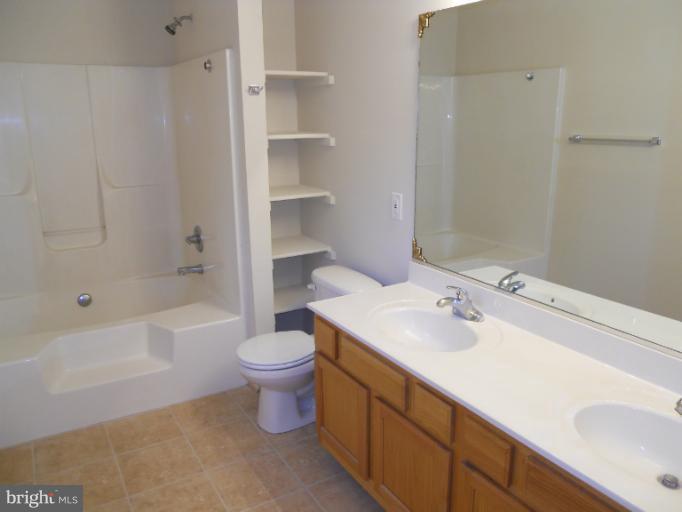 320 Decatur Road Stafford, VA 22554 - Photo 5 of 16 Interior (General)