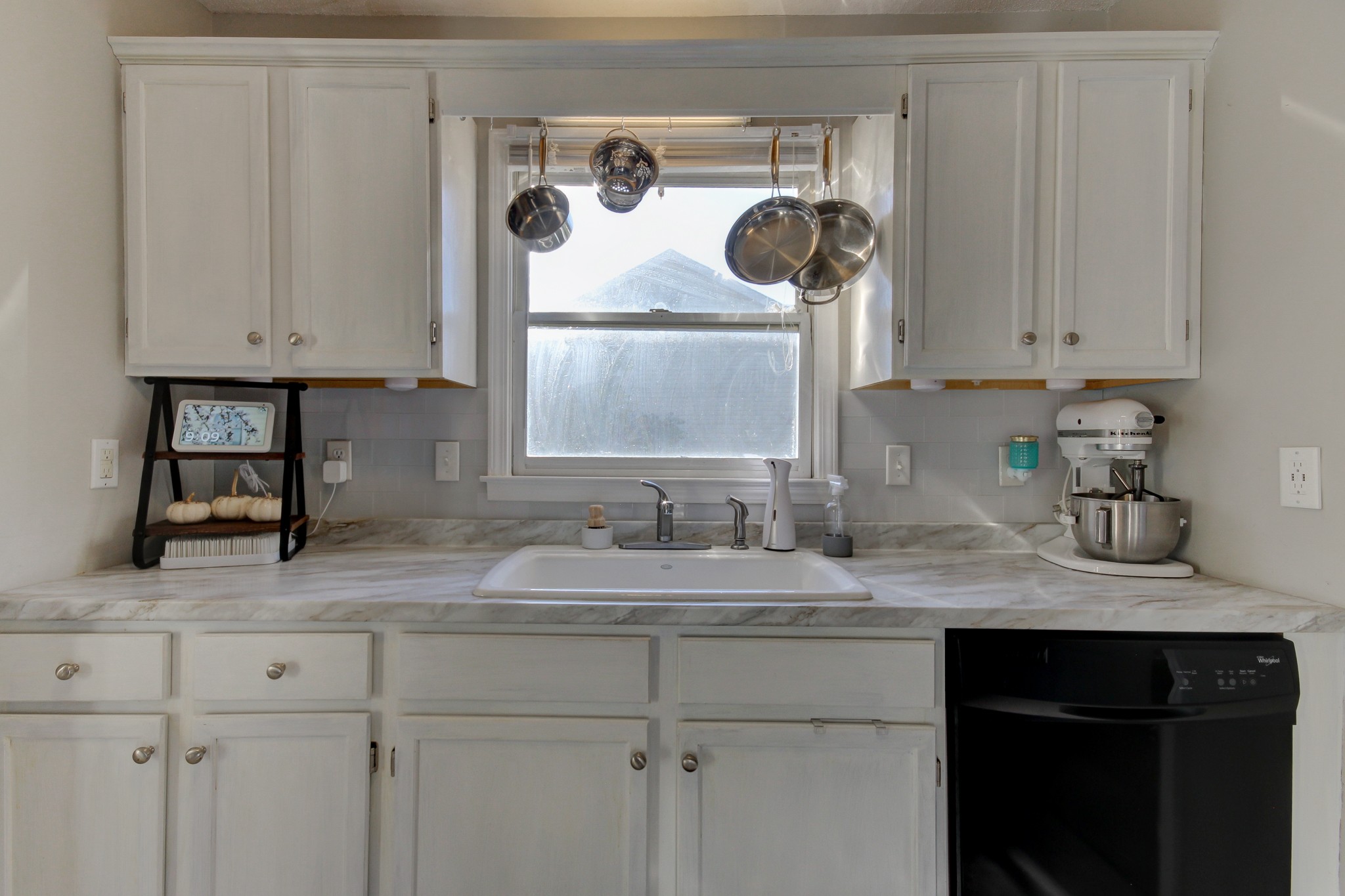 1867 Needmore Road Clarksville, TN 37042 - Photo 7 of 24 Gallery Image 7