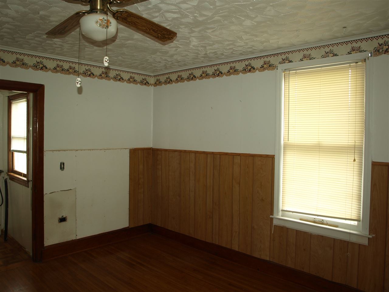 734 Good Hope Church Road Aroda, VA 22709 - Photo 7 of 16 a view of an empty room with a window