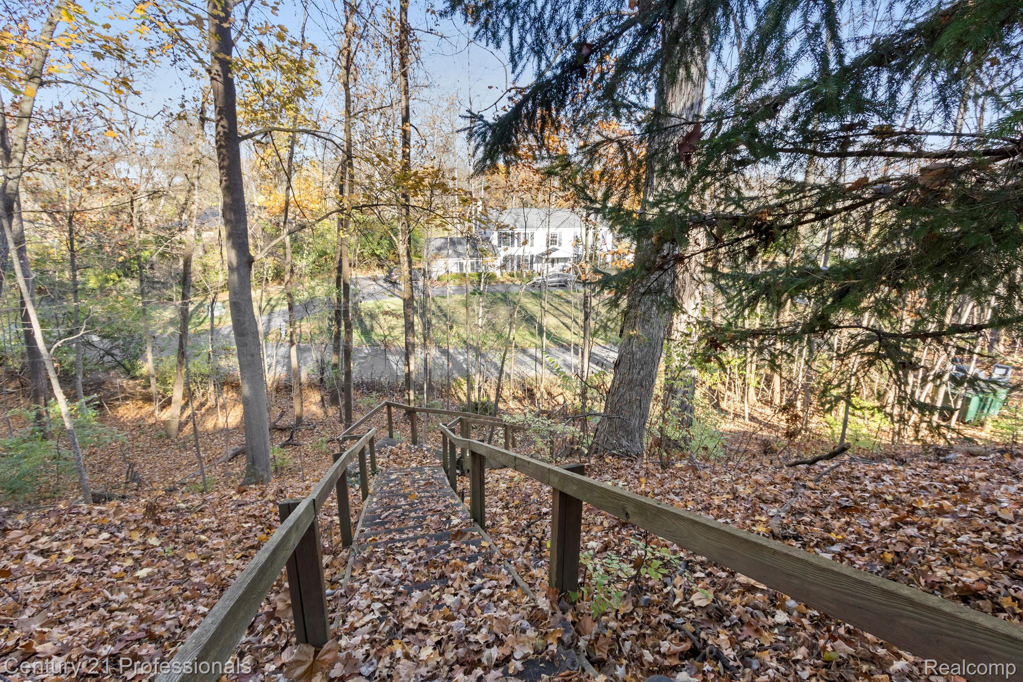 28664 West 12 Mile Road Farmington, MI 48334 - Photo 7 of 49 Rustic stairs lead to Danvers Community below