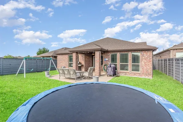 $370,000 | 7405 Twisted Thicket Lane, Aubrey, TX 76227