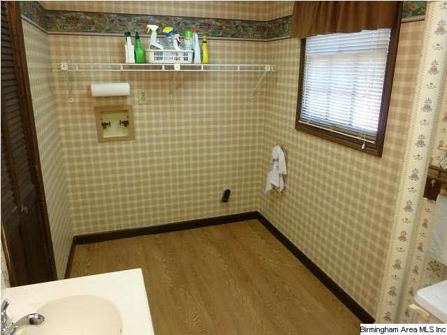 3450 Ridgecrest Drive Birmingham, AL 35216 - Photo 17 of 31