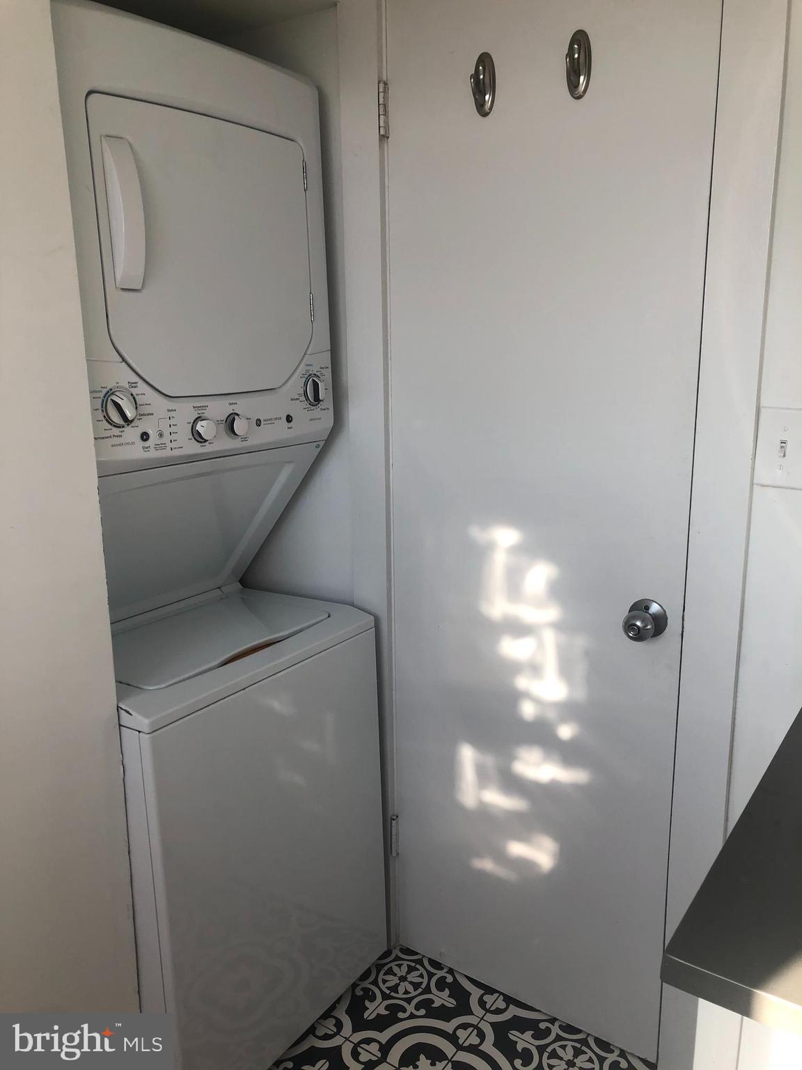 2901 16th Street Northwest, Unit 504 Washington, DC 20009 - Photo 20 of 22 In-unit washer and dryer