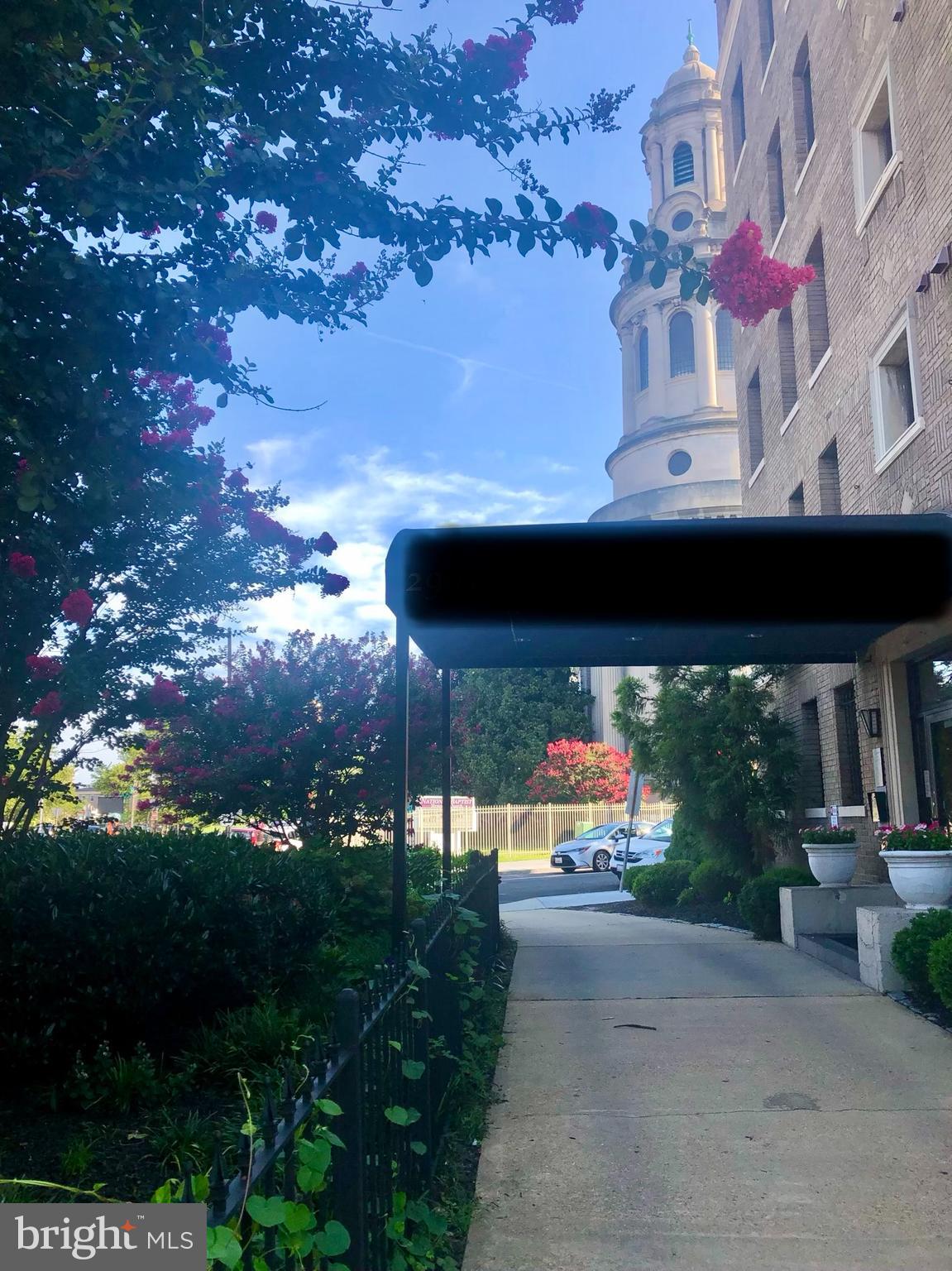 2901 16th Street Northwest, Unit 504 Washington, DC 20009 - Photo 21 of 22 Building entrance