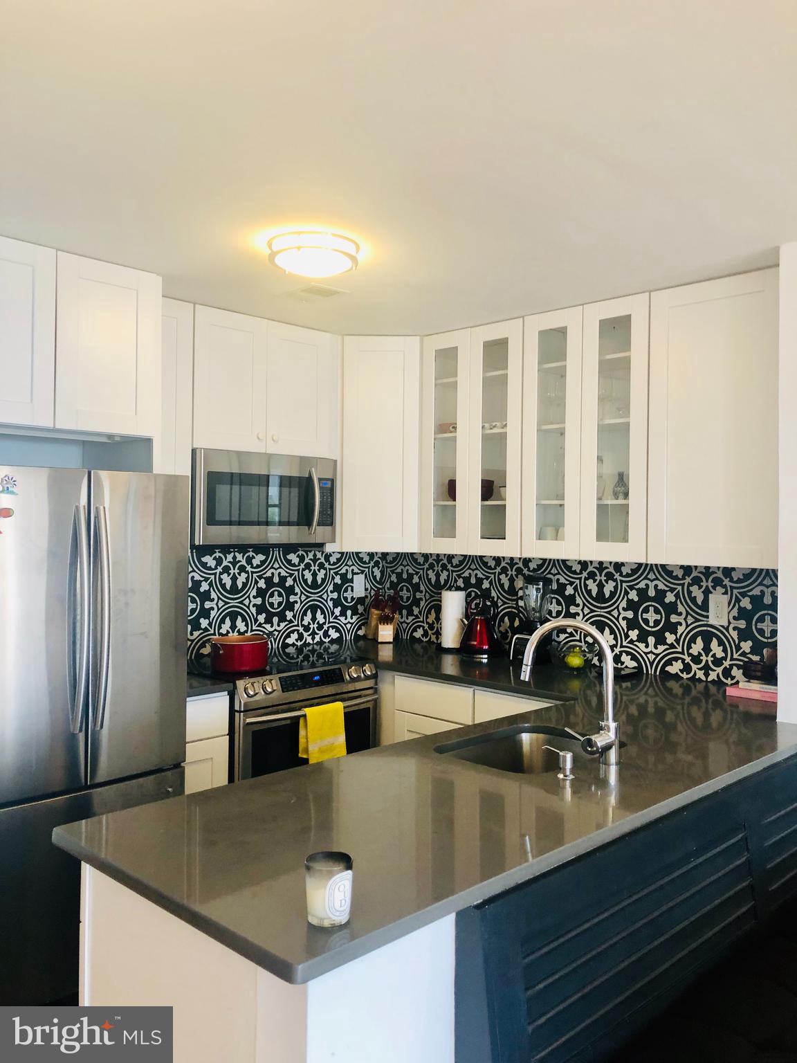 2901 16th Street Northwest, Unit 504 Washington, DC 20009 - Photo 7 of 22 Renovated kitchen