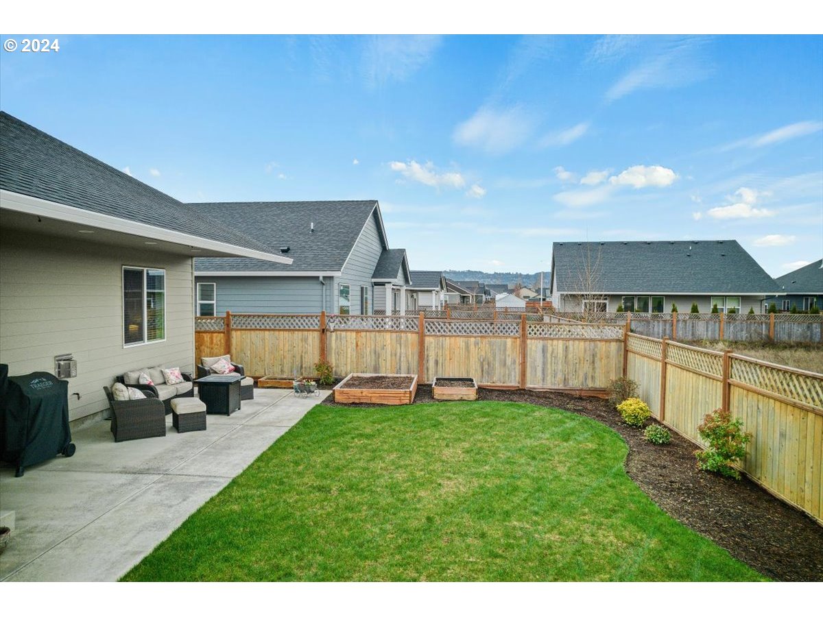 1071 Chestnut Street Independence, OR 97351 - Photo 36 of 39 Gallery Image 36