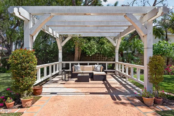 $1,300,000 | 2202 Desert Forest Court, Oxnard, CA 93036