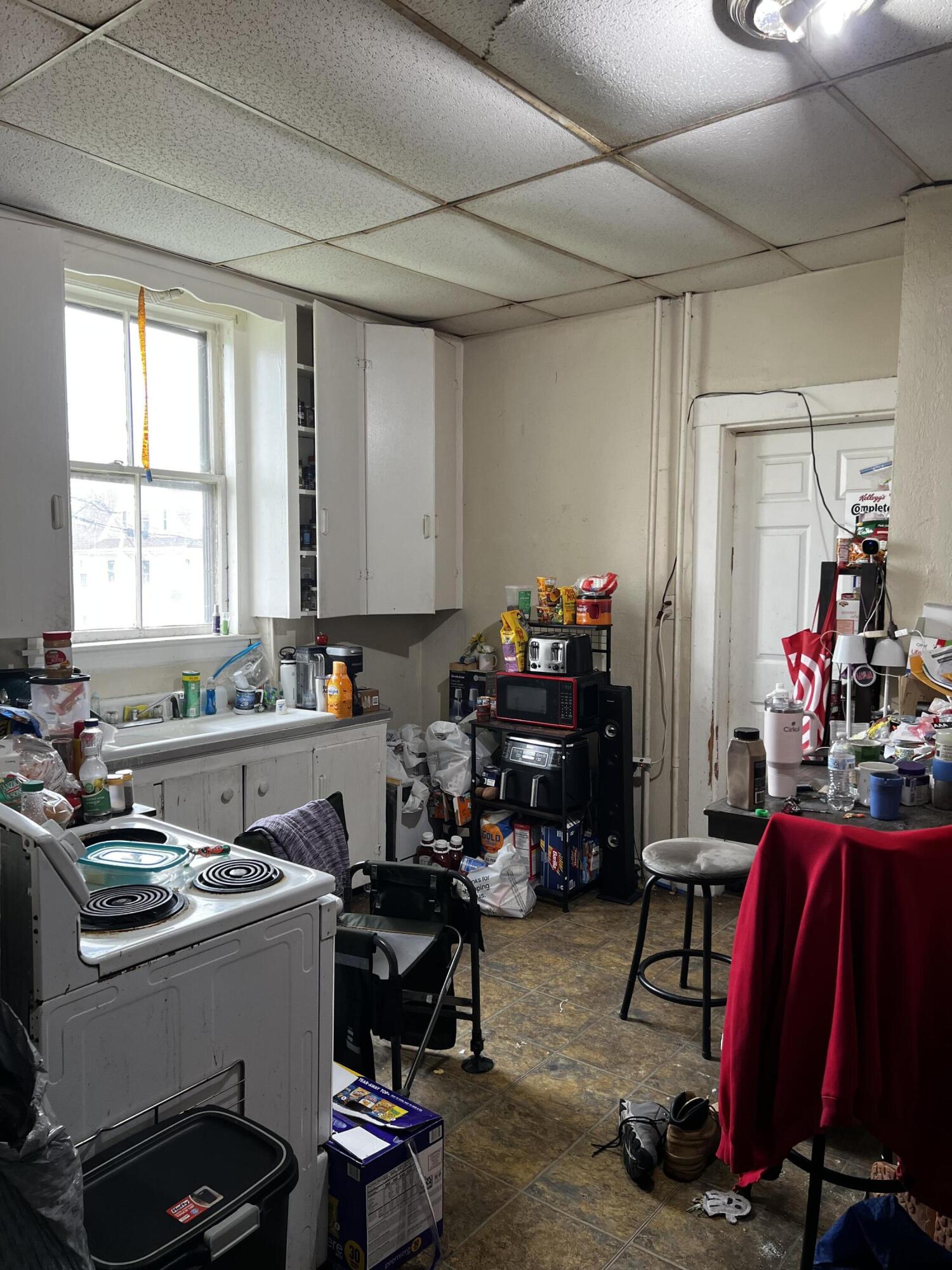 155 Pine Street Lewiston, ME 04240 - Photo 16 of 28 IMG_4107