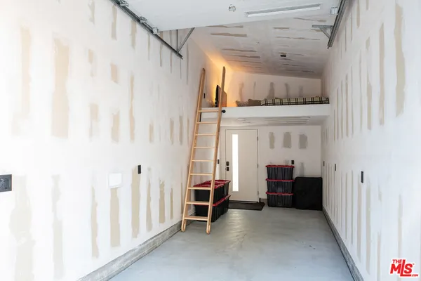 $1,275,000 | 613 Rose Hill Drive, Big Bear City, CA 92314