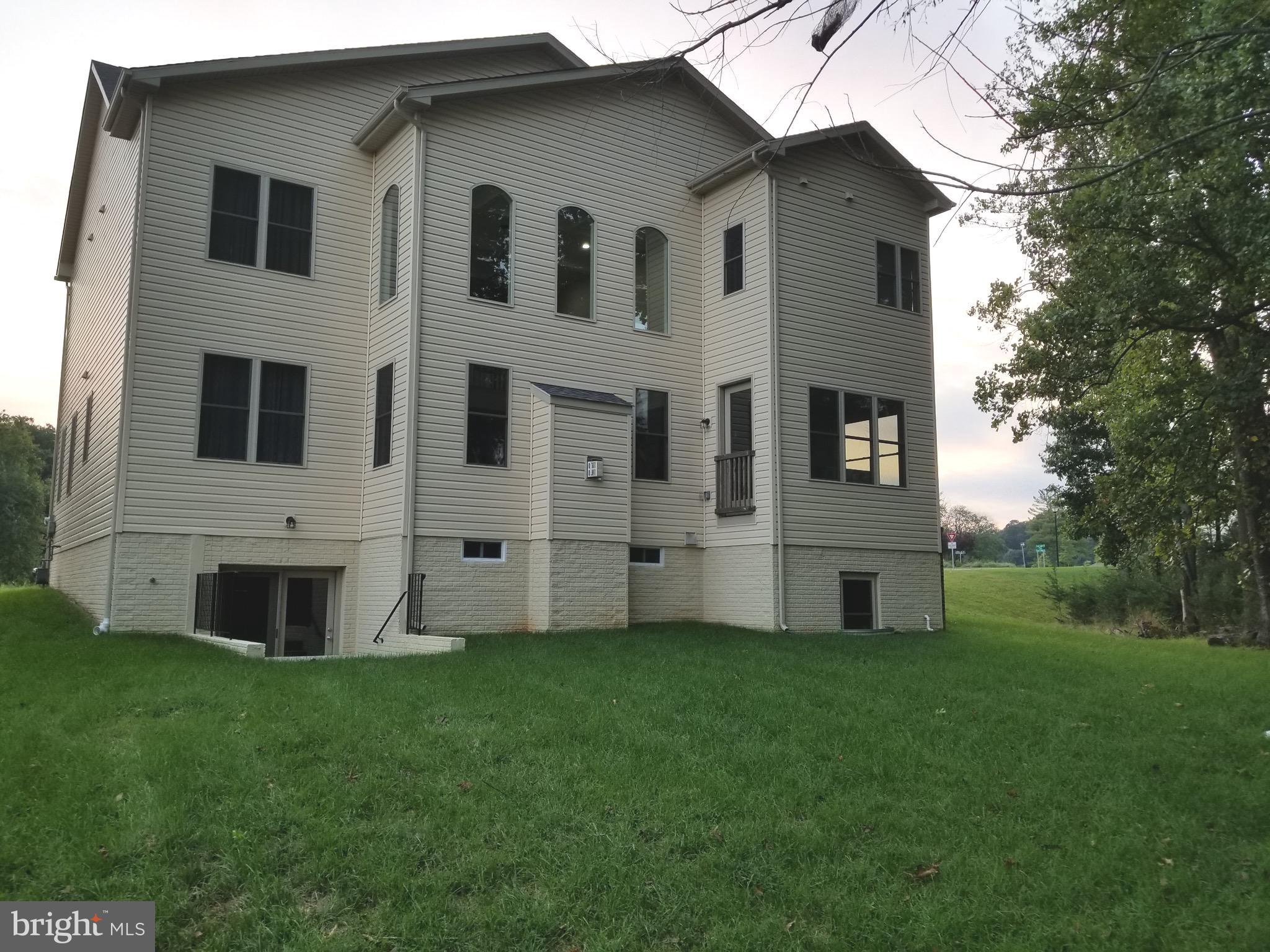 13200 Redspire Drive Silver Spring, MD 20906 - Photo 28 of 28 Exterior (Rear)