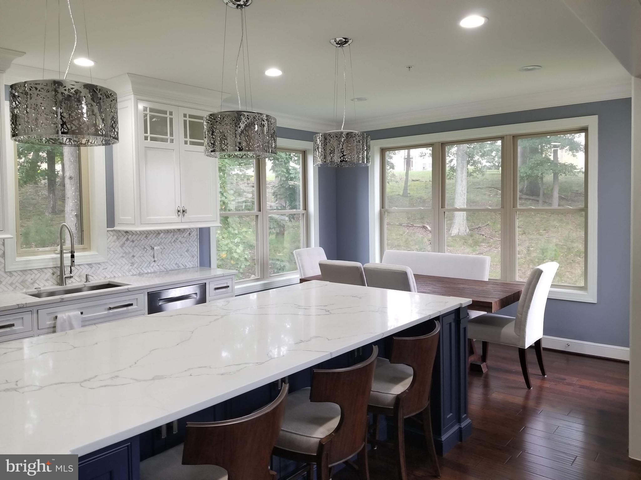 13200 Redspire Drive Silver Spring, MD 20906 - Photo 10 of 28 Kitchen w/ adjacent Breakfast Area