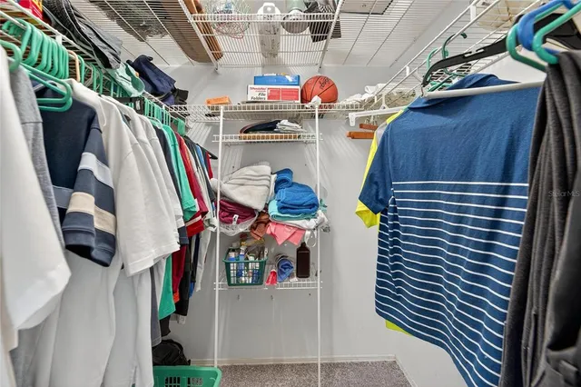 $350,000 | 204 Sugar Creek Drive, Plant City, FL 33563