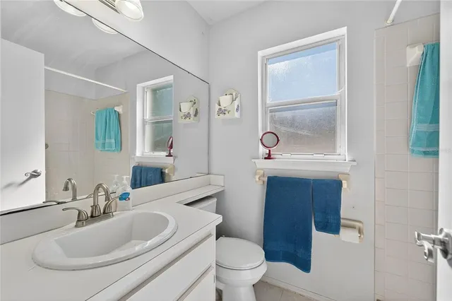 $350,000 | 204 Sugar Creek Drive, Plant City, FL 33563