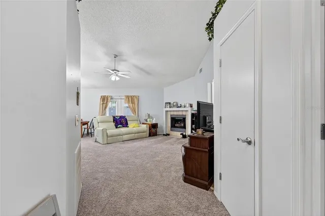 $350,000 | 204 Sugar Creek Drive, Plant City, FL 33563