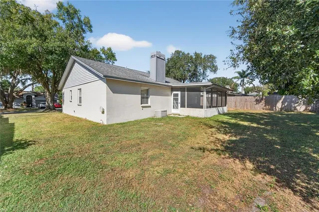 $350,000 | 204 Sugar Creek Drive, Plant City, FL 33563