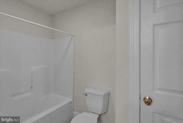 $1,650 | 150 Front Street, Akron, PA 17501