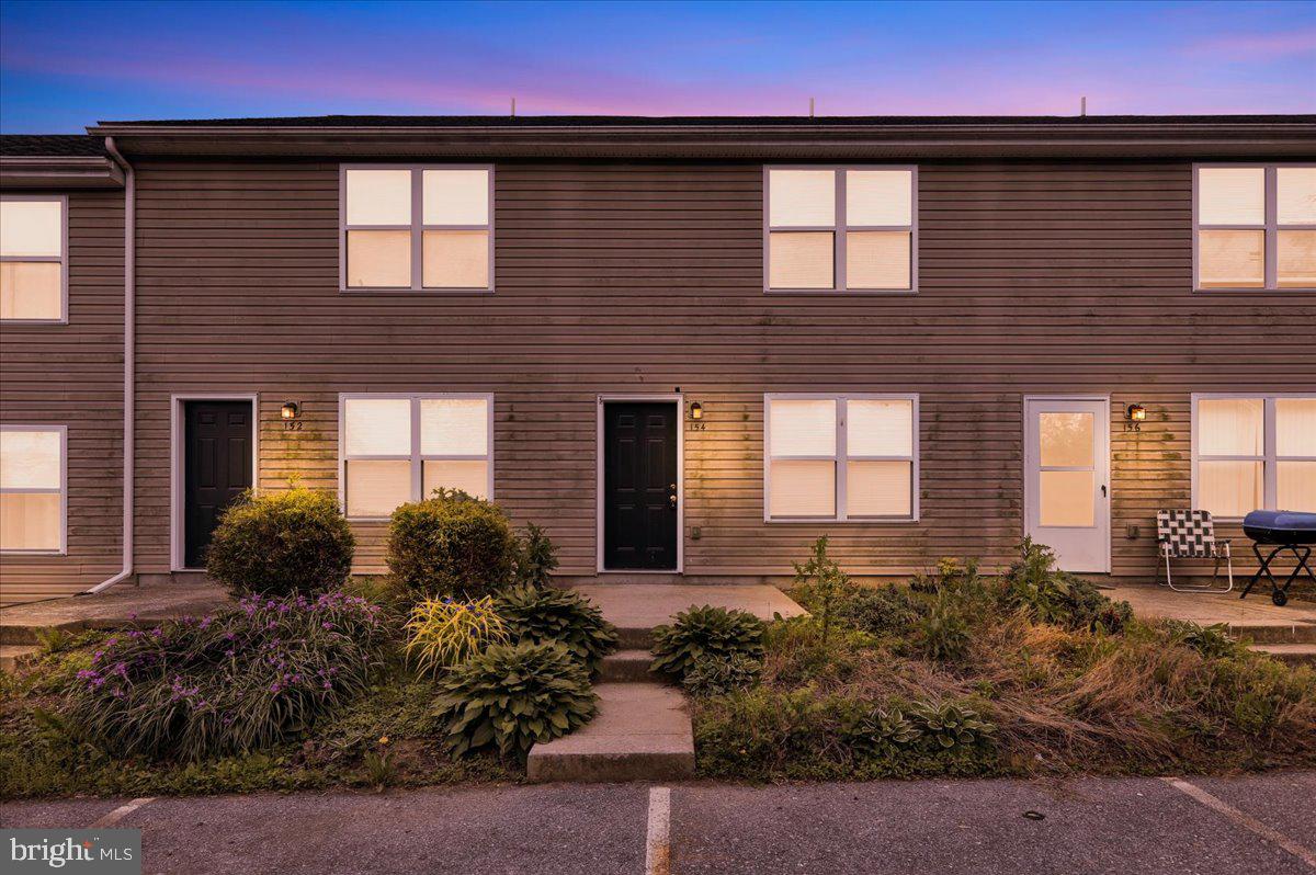 150 Front Street Akron, PA 17501 - Photo 2 of 25