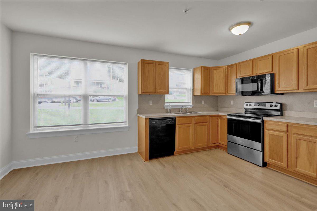 150 Front Street Akron, PA 17501 - Photo 7 of 25