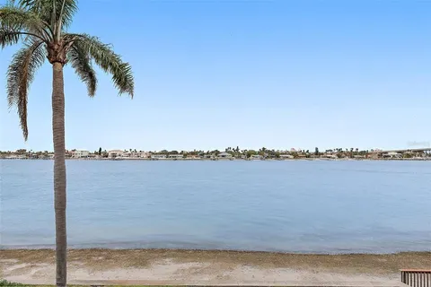 $539,000 | 6085 Bahia Del Mar Circle, Unit 272, St. Petersburg, FL 33715