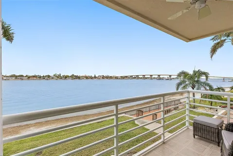 $539,000 | 6085 Bahia Del Mar Circle, Unit 272, St. Petersburg, FL 33715