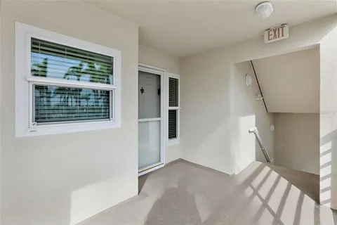 $539,000 | 6085 Bahia Del Mar Circle, Unit 272, St. Petersburg, FL 33715