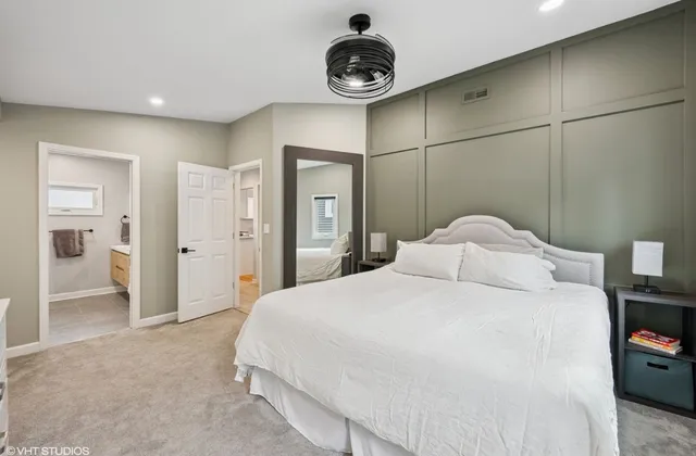 $3,200 | 638 South Oakland Avenue, Villa Park, IL 60181