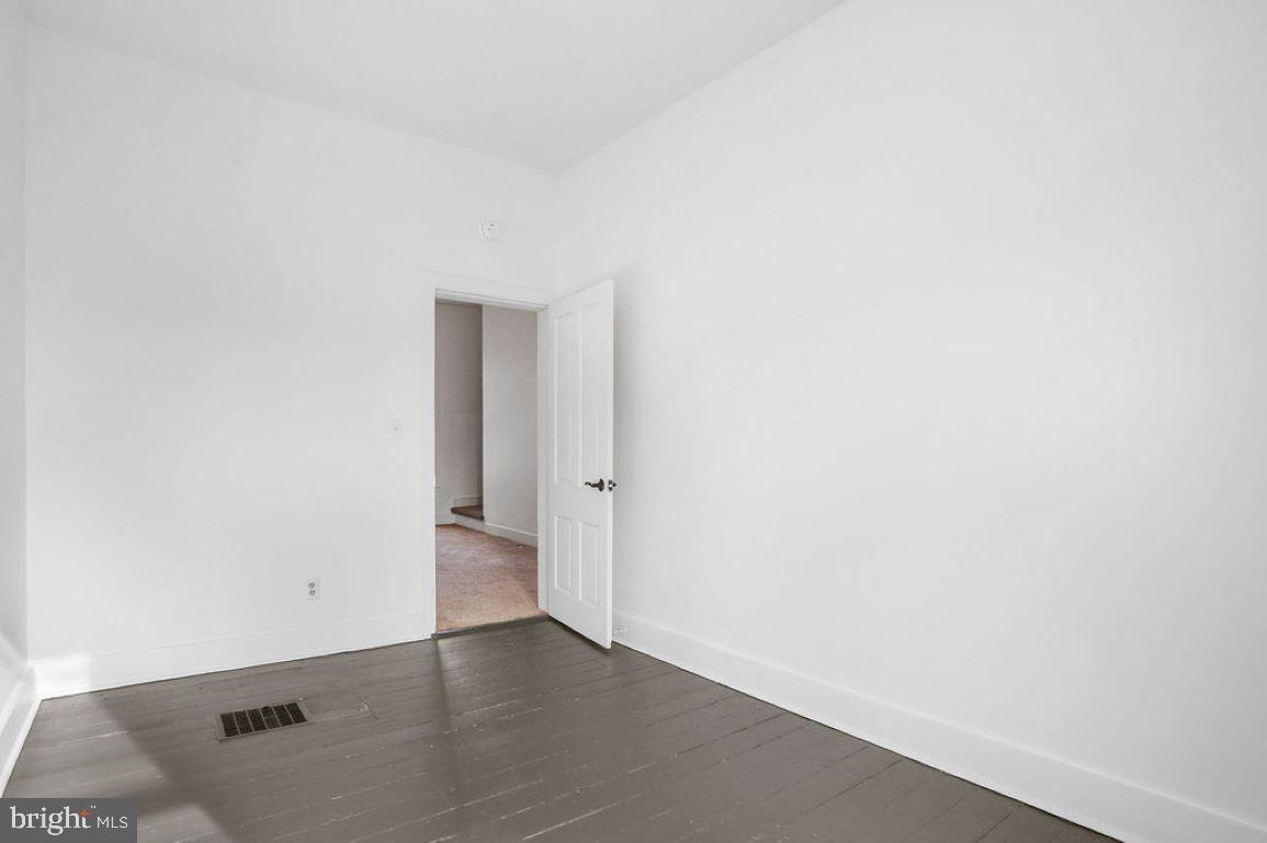 126 East Chestnut Street Hanover, PA 17331 - Photo 18 of 35 Gallery Image 18