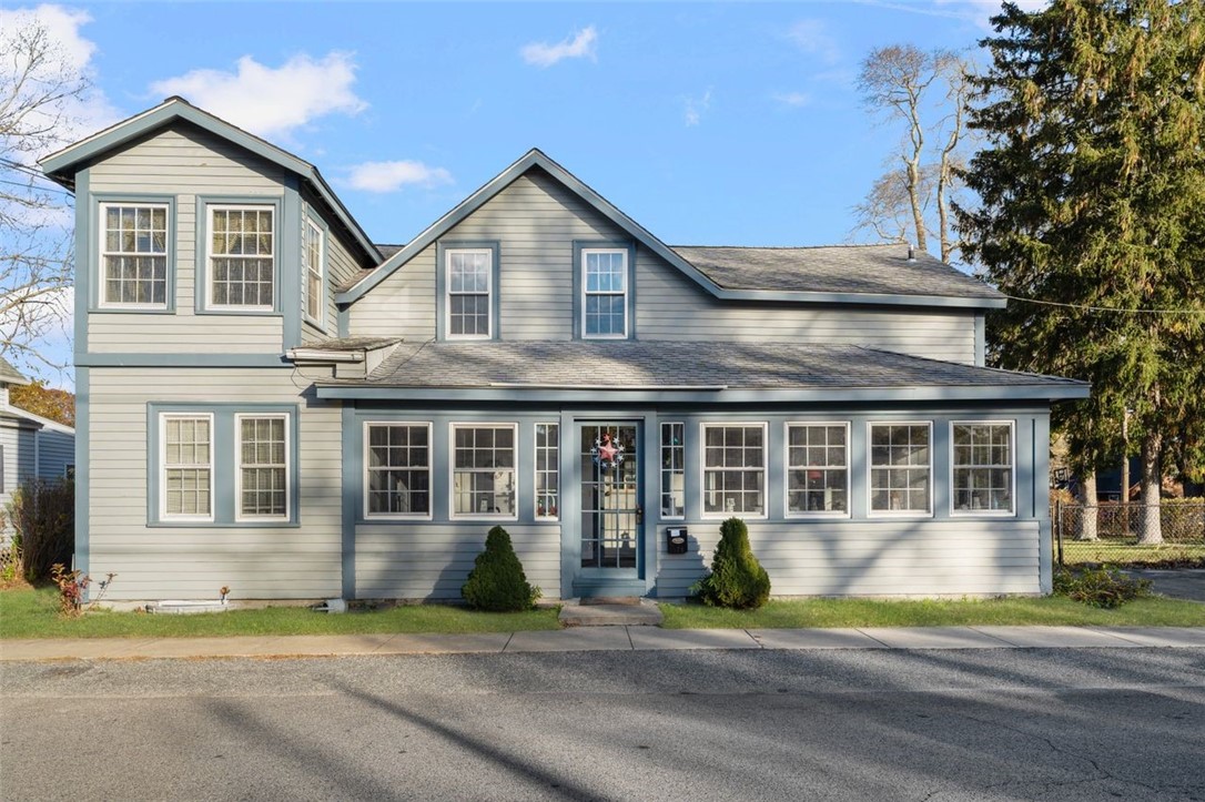 178 Manning Street Warwick, RI 02889 - Photo 1 of 47 Gallery Image 1