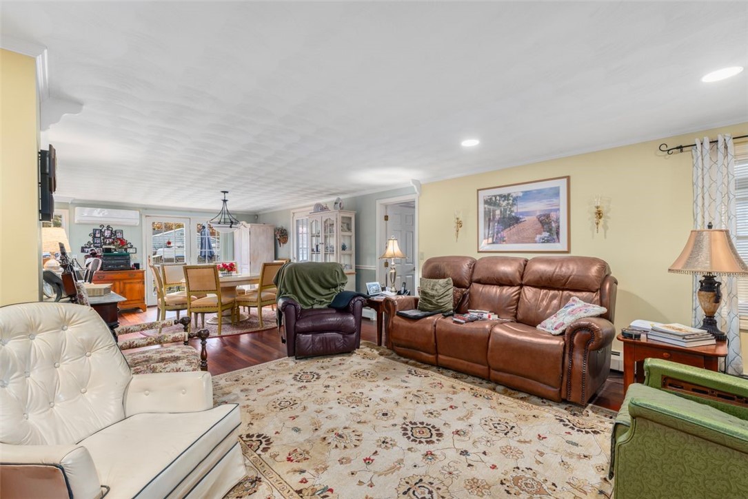 178 Manning Street Warwick, RI 02889 - Photo 13 of 47 Gallery Image 13