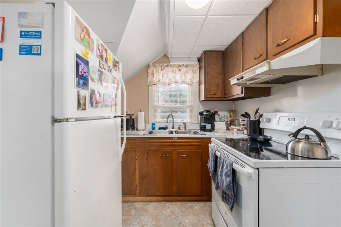 178 Manning Street Warwick, RI 02889 - Photo 34 of 47 Gallery Image 34